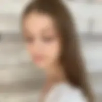 Janelle, 29