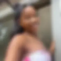 Kiyana, 21