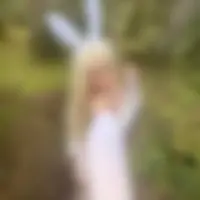 Isabella, 24