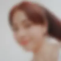 Noa, 22