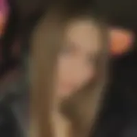 Evie, 29