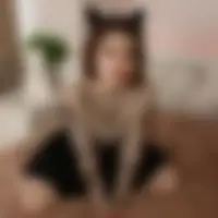 Molly, 24