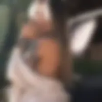 Carmen, 23