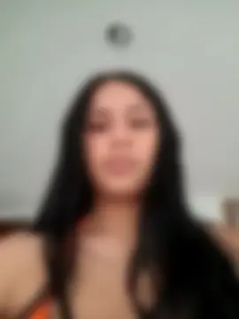 Mariana, 33