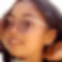 Eva, 28