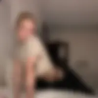 Vivian, 32