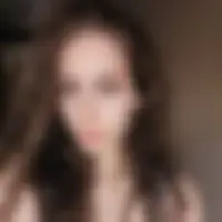 Zara, 24