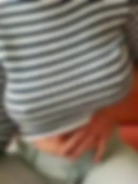 Sara, 42
